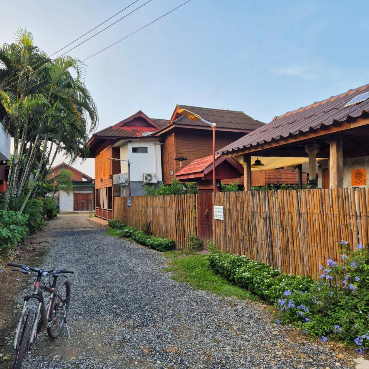 Kedthawa Homestay เฮือนเก็ดถะหวา Ban Cho Lae Exterior foto